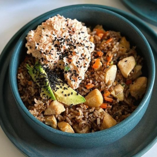 Yakimeshi de Pollo