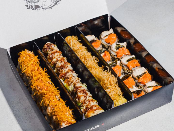 Box 40 Makis