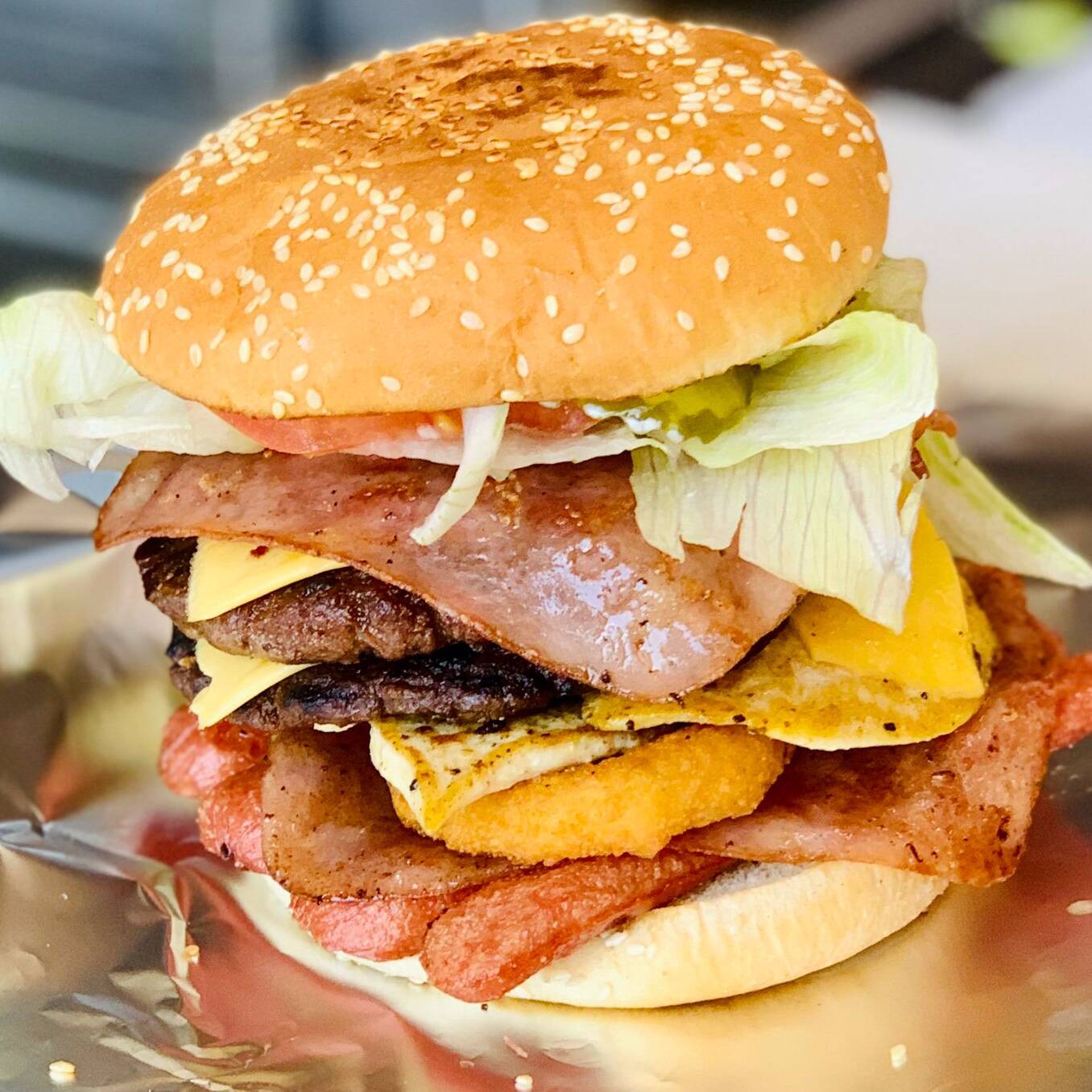 Combos Papas Con queso y tocino + Ohanaburger