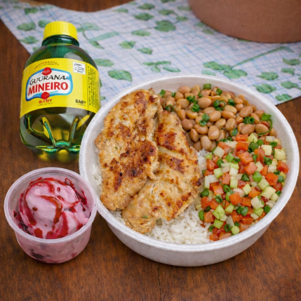 FILE DE FRANGO COM SALADA DO DIA ARROZ + MINERO BABY + SORVETE