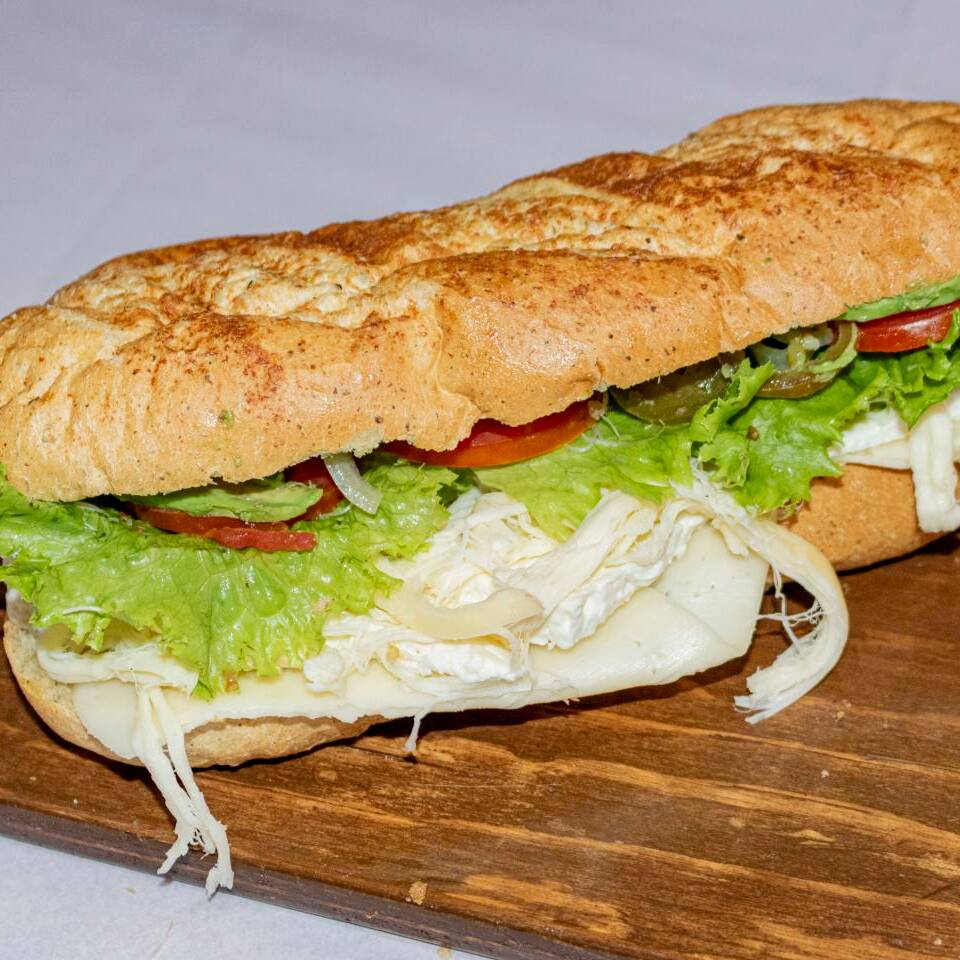Ensalada + Baguette Pollo Asado
