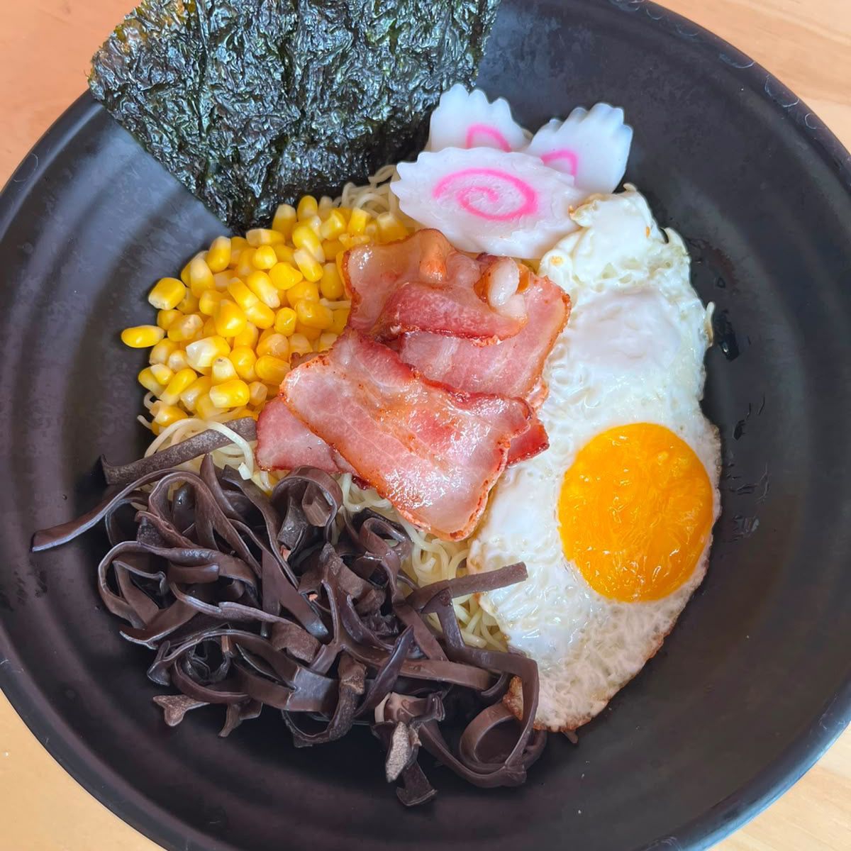 Ramen de tocino