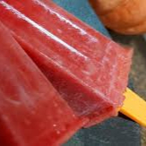 Sorvete sabor melancia, embalagem 60g.