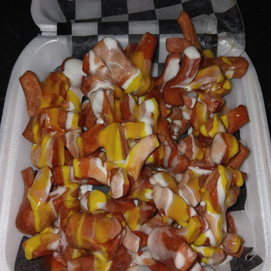 Combinado Mediano + Coca 355 Ml Lata X $115