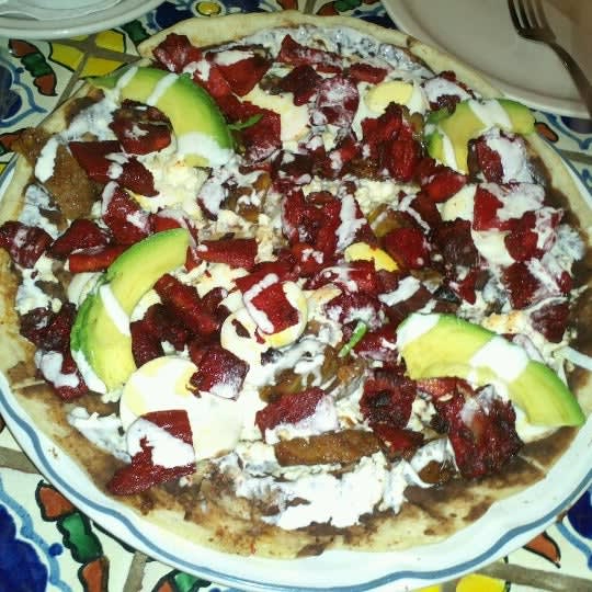 MEMELA DE CARNE MOLIDA