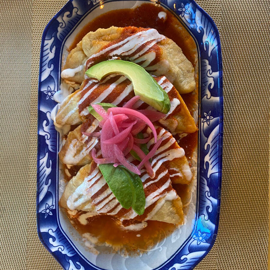 Empanada Chilorio