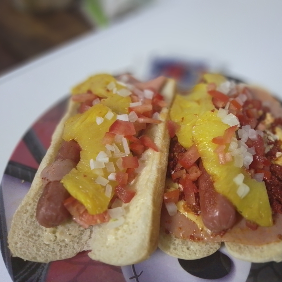 Hot Dog Hawaiano