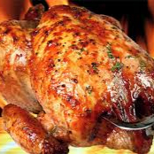 Delicie-se com o nosso Frango Médio Assado Recheado, uma especialidade da categoria 'Assados'. Este prato esbanja sabor e textura. O frango, assado à perfeição, esconde em seu interior a nossa farofa especial da casa, conferindo um sabor inigualável e um contraste de texturas que vai te surpreender. Uma verdadeira obra-prima culinária que irá agradar até os paladares mais exigentes. Por favor, note que este prato foi criado para ser apreciado como é, sem alterações nos sabores dos itens descritos, e é destinado para consumo imediato. A imagem é meramente ilustrativa.