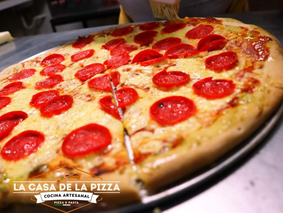 La Casa de la Pizza By Chef Alex Ortiz