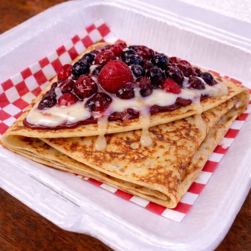 QUESO PHILADELPHIA, LECHERA Y MERMELADA DE FRUTOS ROJOS