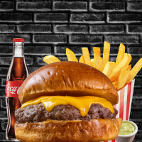 Famoso Pão carne e queijo + Batata Frita + Refrigerante 350ml