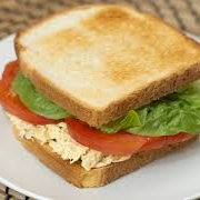 Sándwich de pollo