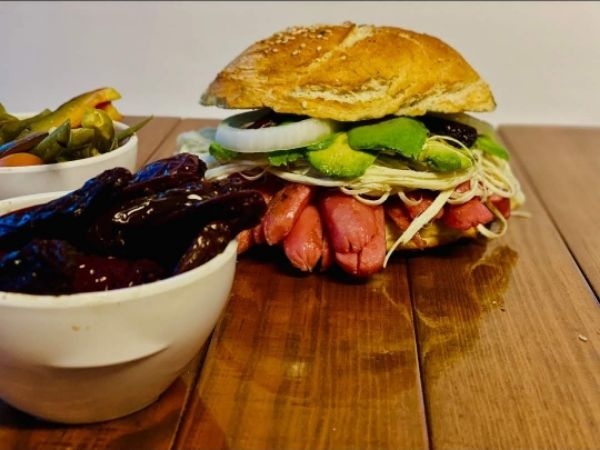 Cemita Cubana de res