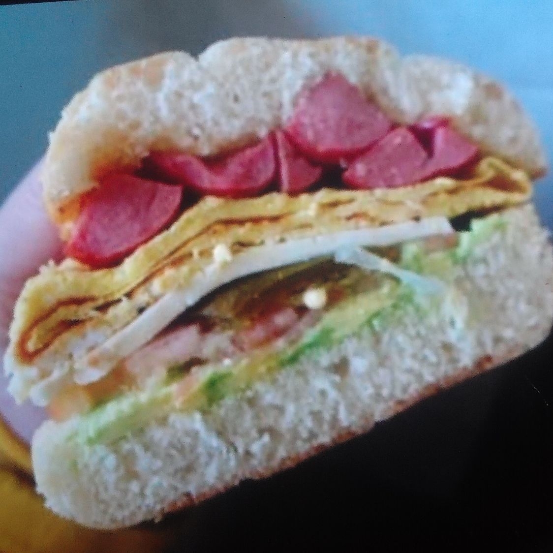 Torta de Huevo con Salchicha