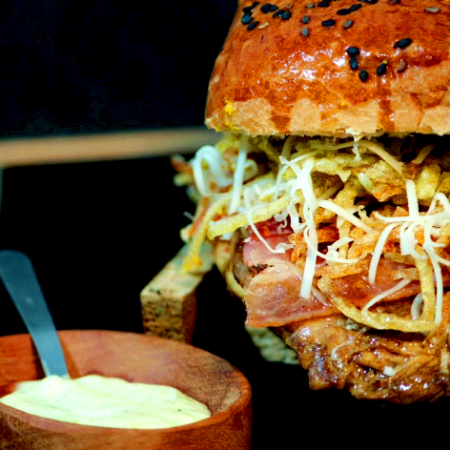 HAMBURGUESA DE PECHUGA DE POLLO ASADA SIN GRASA