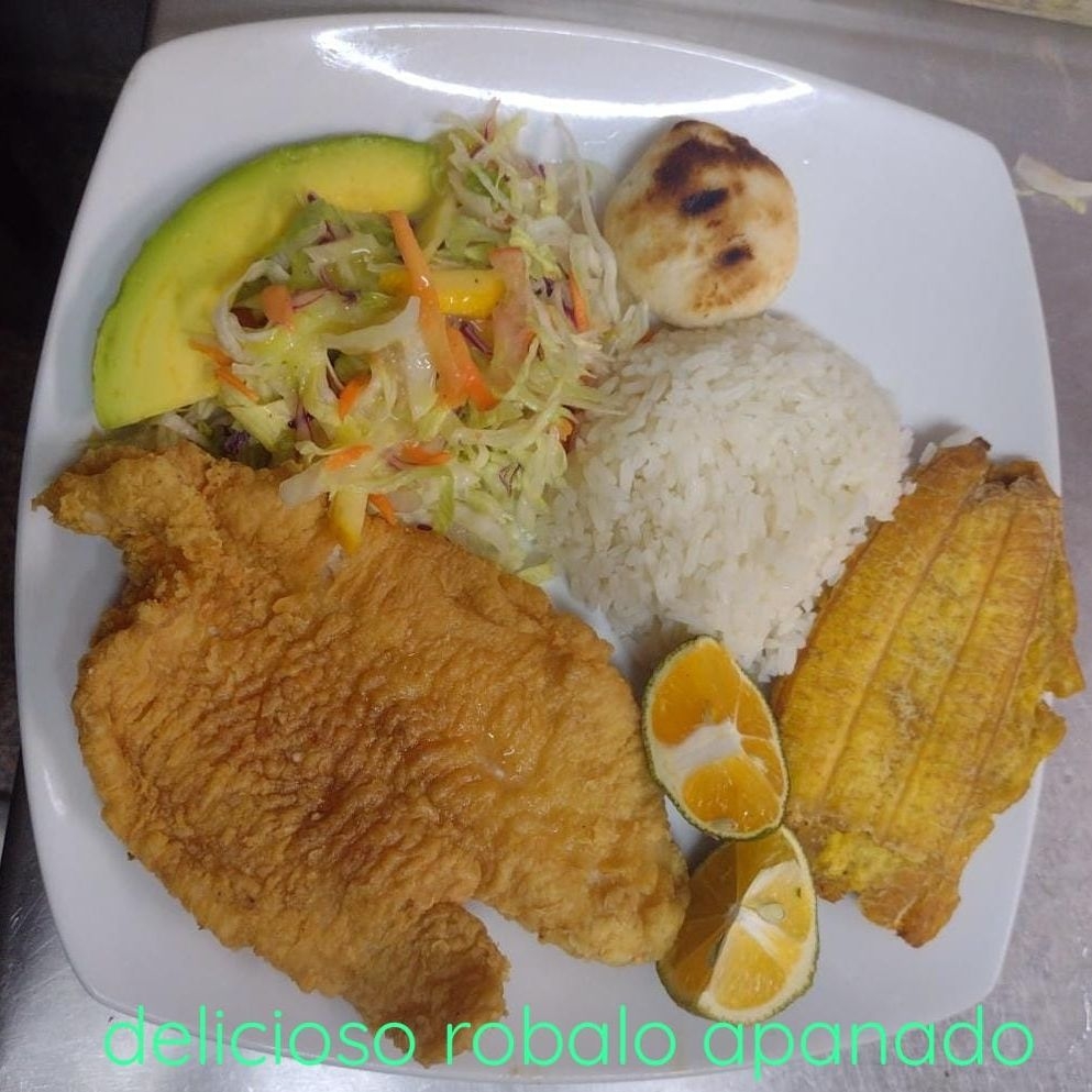 Almuerzo Robalo