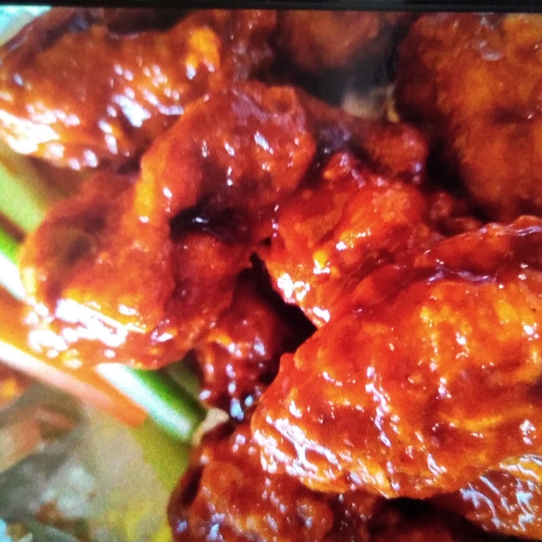 Medio Kilo Alitas Bbq
