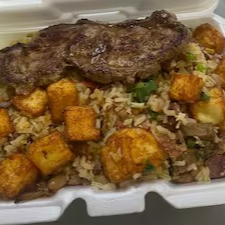 Arroz, calabresa , bacon, carne seca, queijo coalho, feijão fradinho, e temperos da casa E mistura Escolha do Cliente