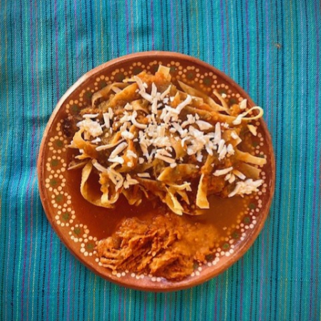 Chilaquiles Sencillos Rojos