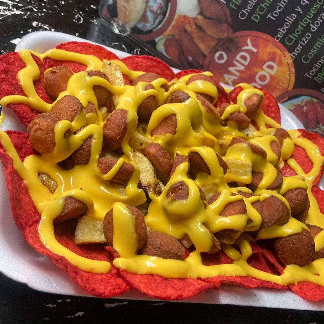 SalchiNachos flamin hot con papas🔥