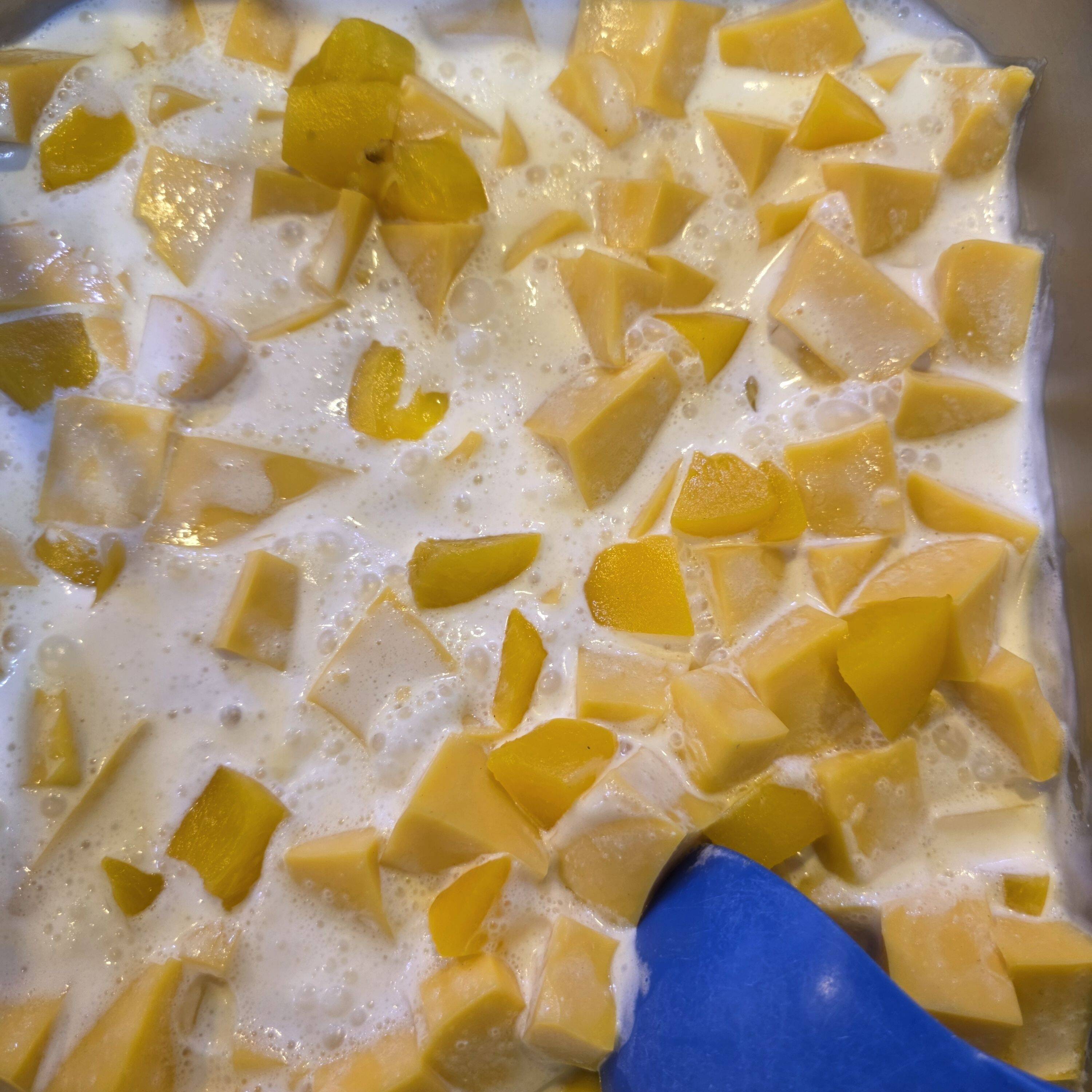 Gelatina de Rompope con Duraznos