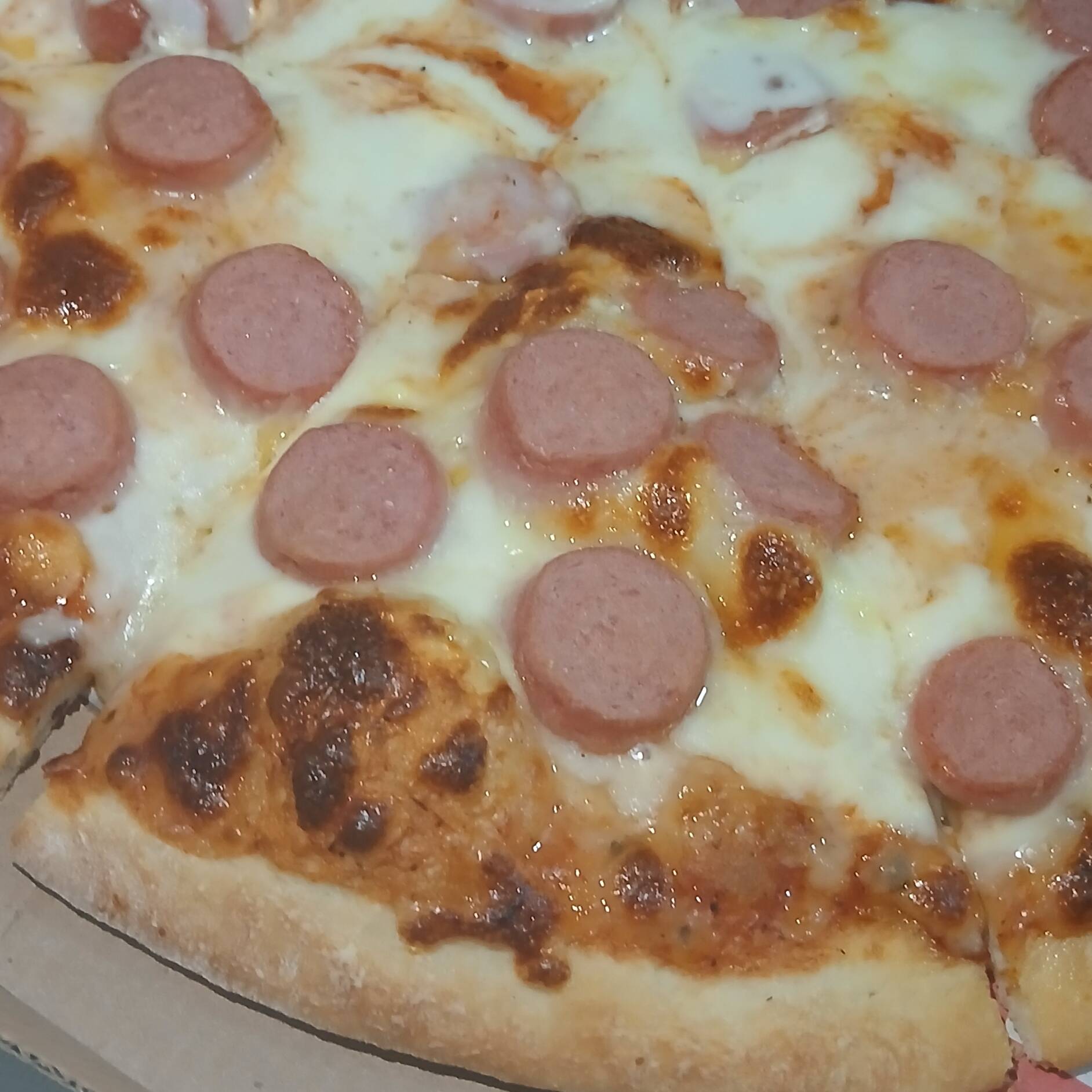 PIZZA GRANDE SALCHICHA