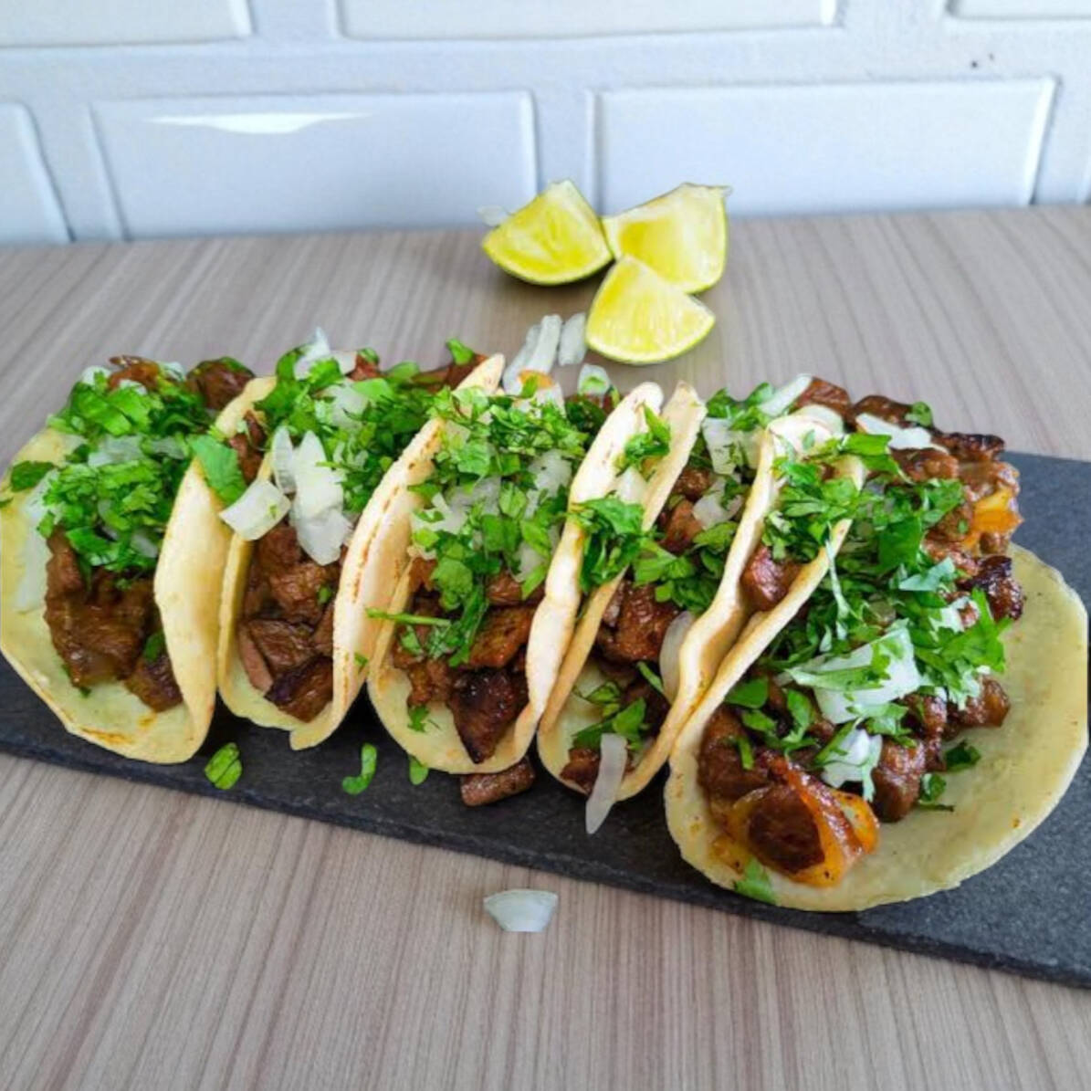 Una Orden de Tacos de Tasajo