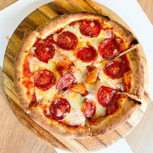 PIZZA PEPPERONI TRATORIA
