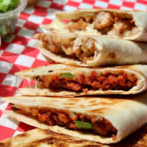 Gringa Chorizo + Papas Fritas