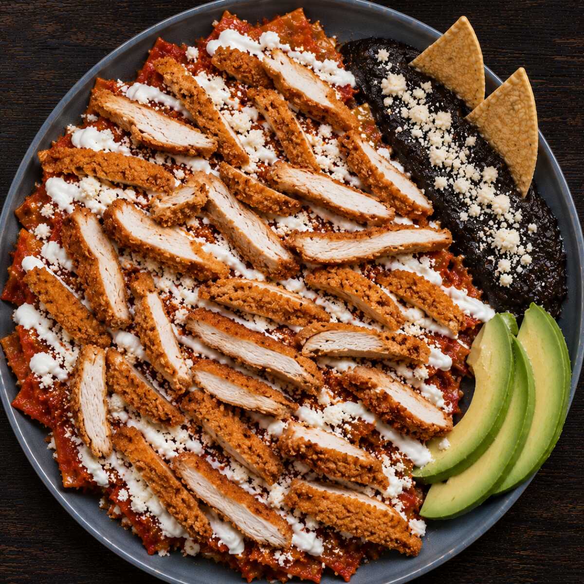 Chilaquiles Pechuga Empanizada