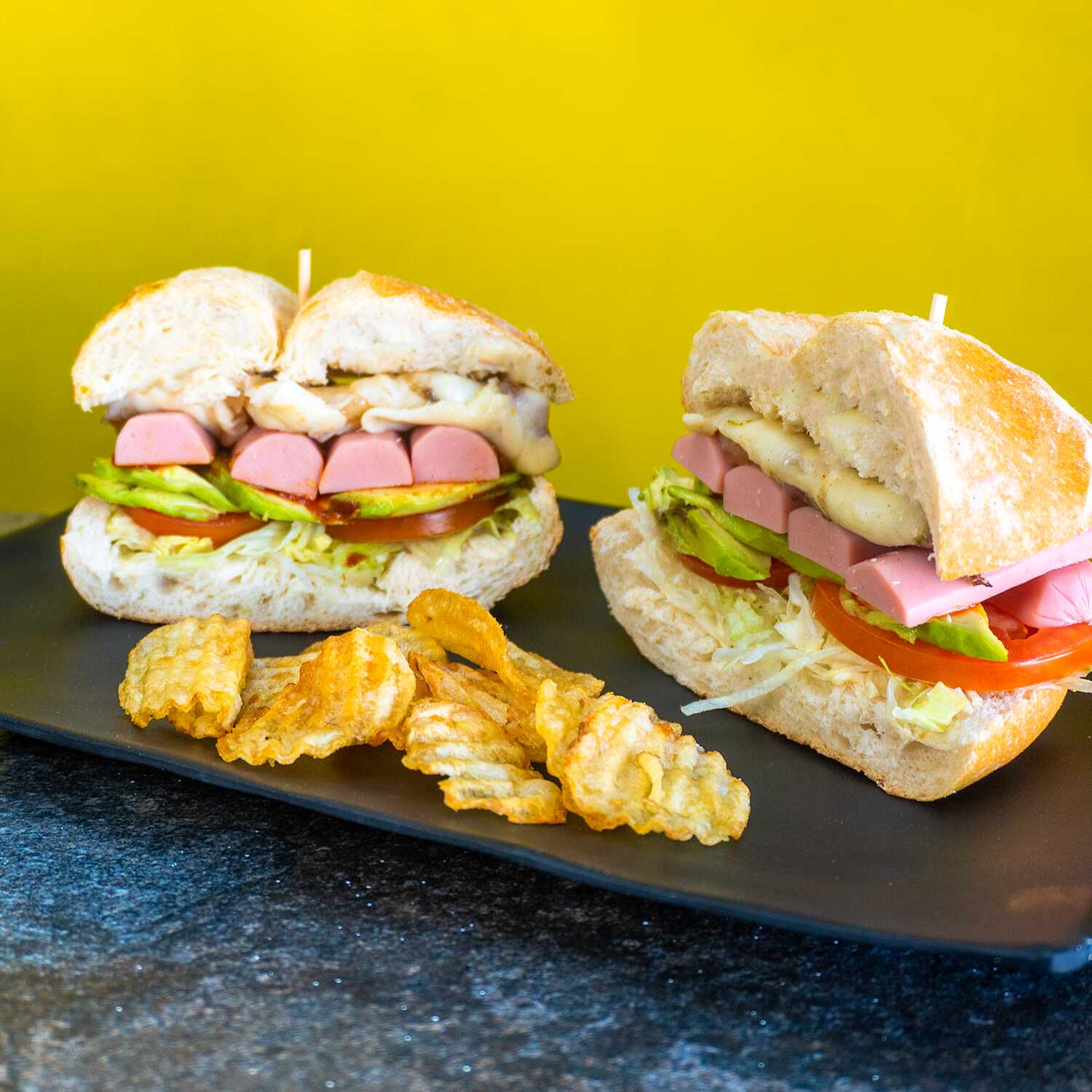 Torta DeliSALCHICHA con Papas