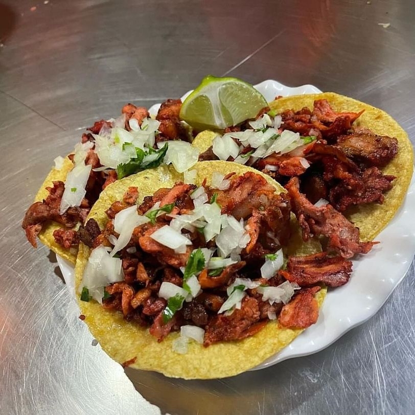 Taco de maiz con pastor