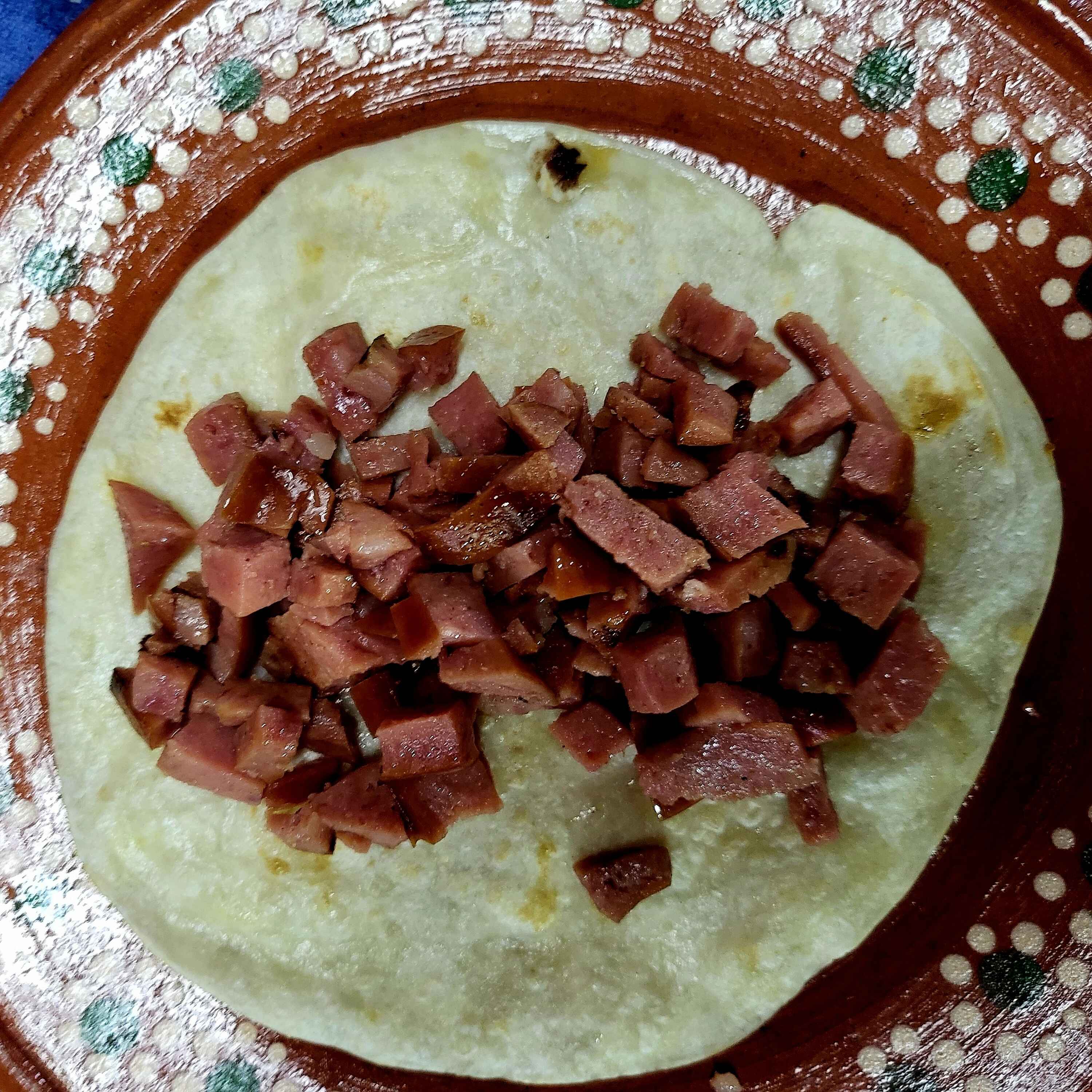 TACO DE HARINA DE SALCHICHA POLONES