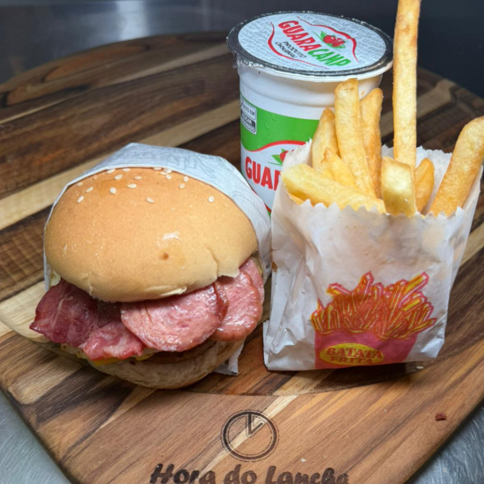 X TUDO (PAO CARNE QUEIJ,OVO,CALABRESA+BACON)+ GUARACAMP