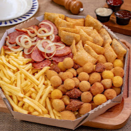 Nesse combo na caixa de pizza broto médio tem o direito a 4 porções caprichadas.