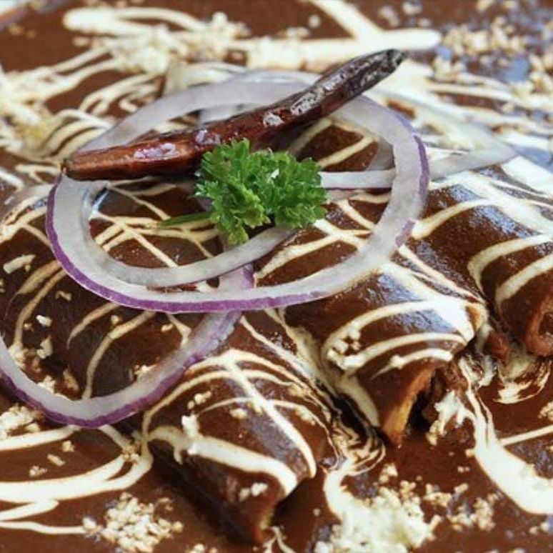 Enmoladas (5 Pzas)