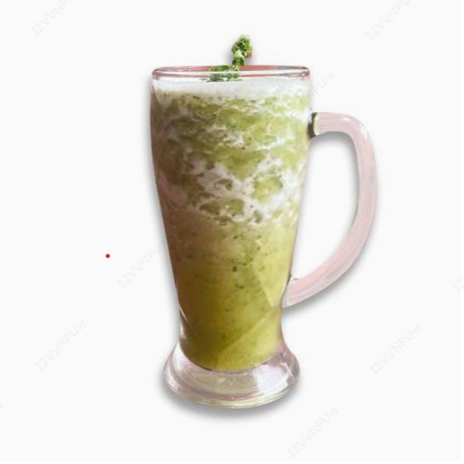 Smoothie de Piña y Albahaca