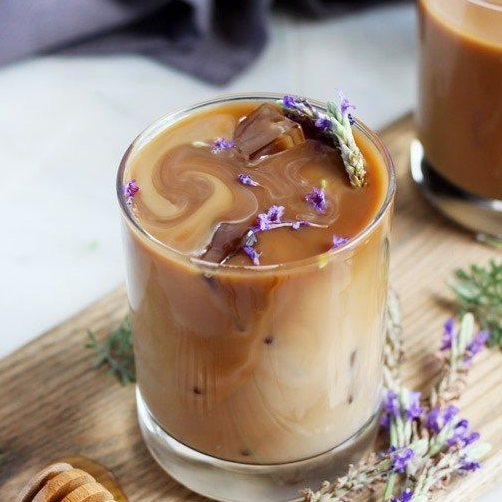 Latte Lavanda 12 OZ CALIENTE