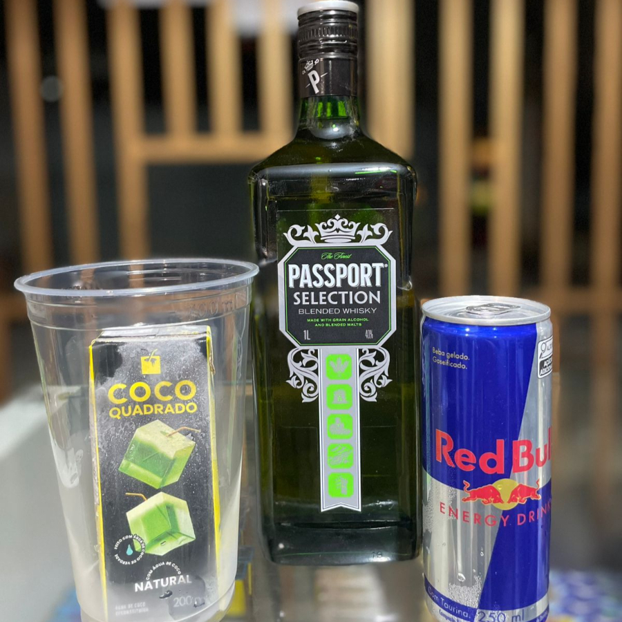 Acompanha Gelo de Coco