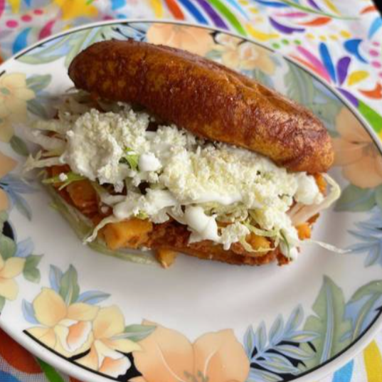 Pambazos de Papas con Chorizo