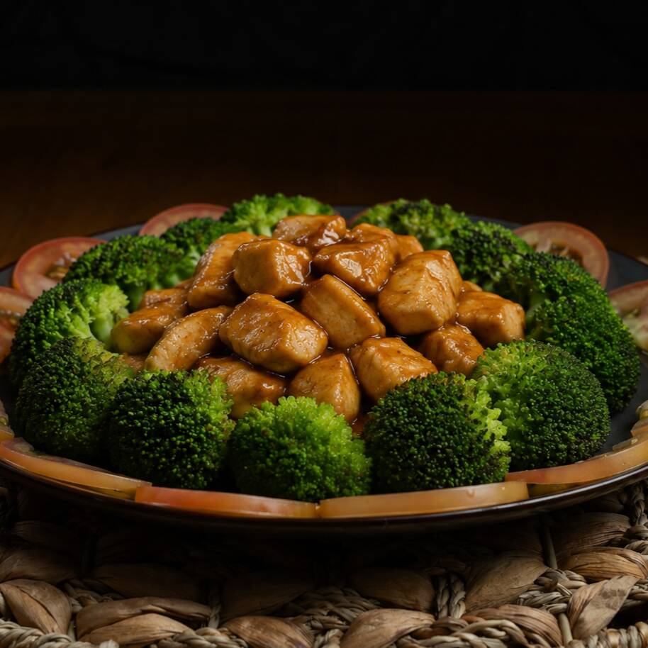 Brócoli con Pollo