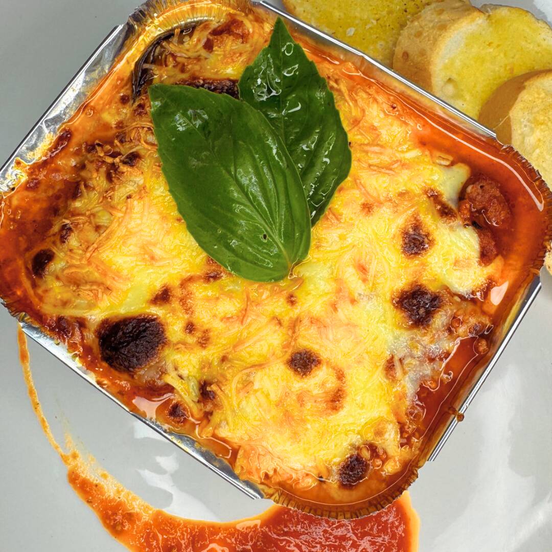 Lasagna Keto + Bebida personal