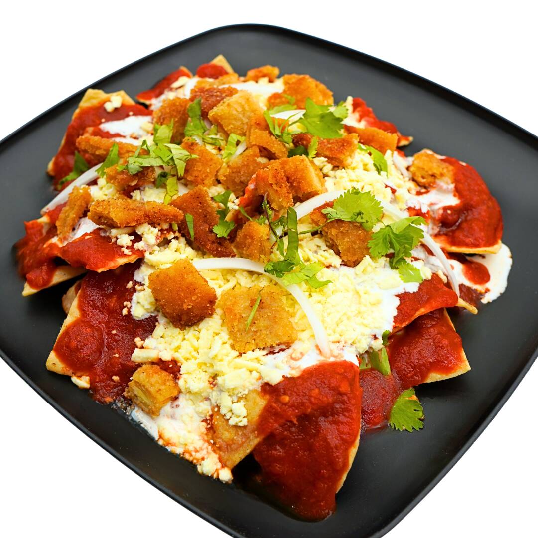 Chilaquiles con Milanesa Empanizada