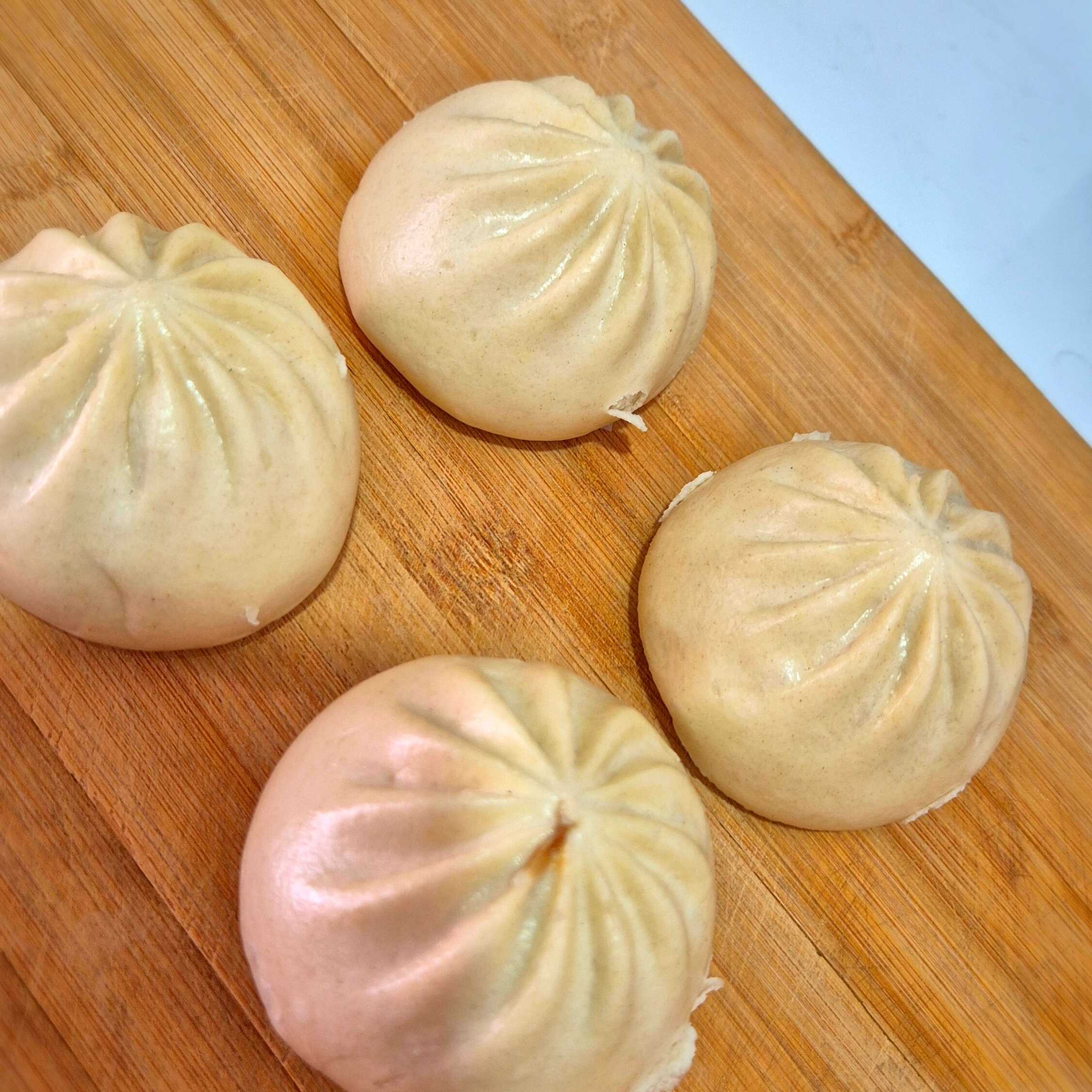4 PZ DE PAN CHINO AL VAPOR DE CERDO