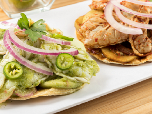 Tostada de Aguachile Rojo