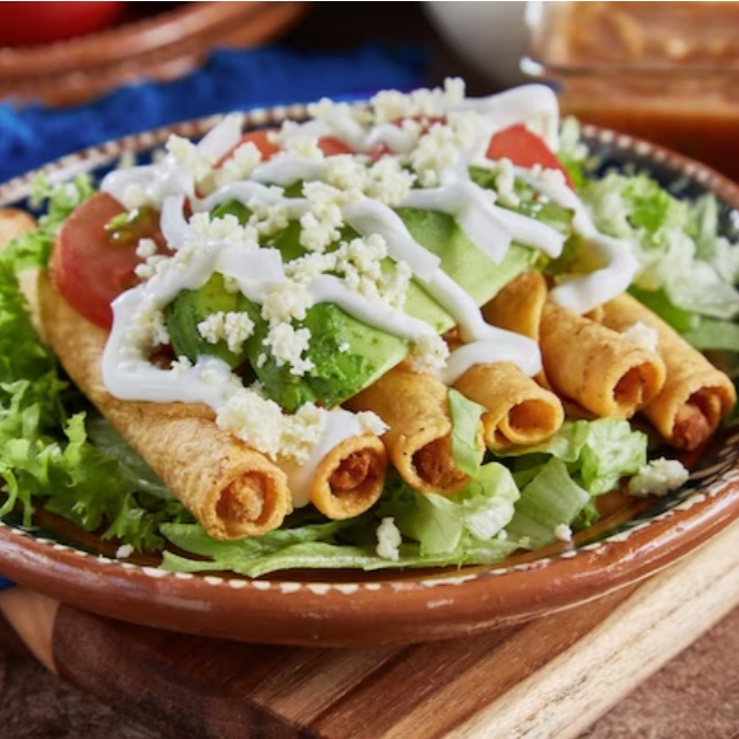 Orden de Tacos Dorados Ce Carne (8 Tacos)