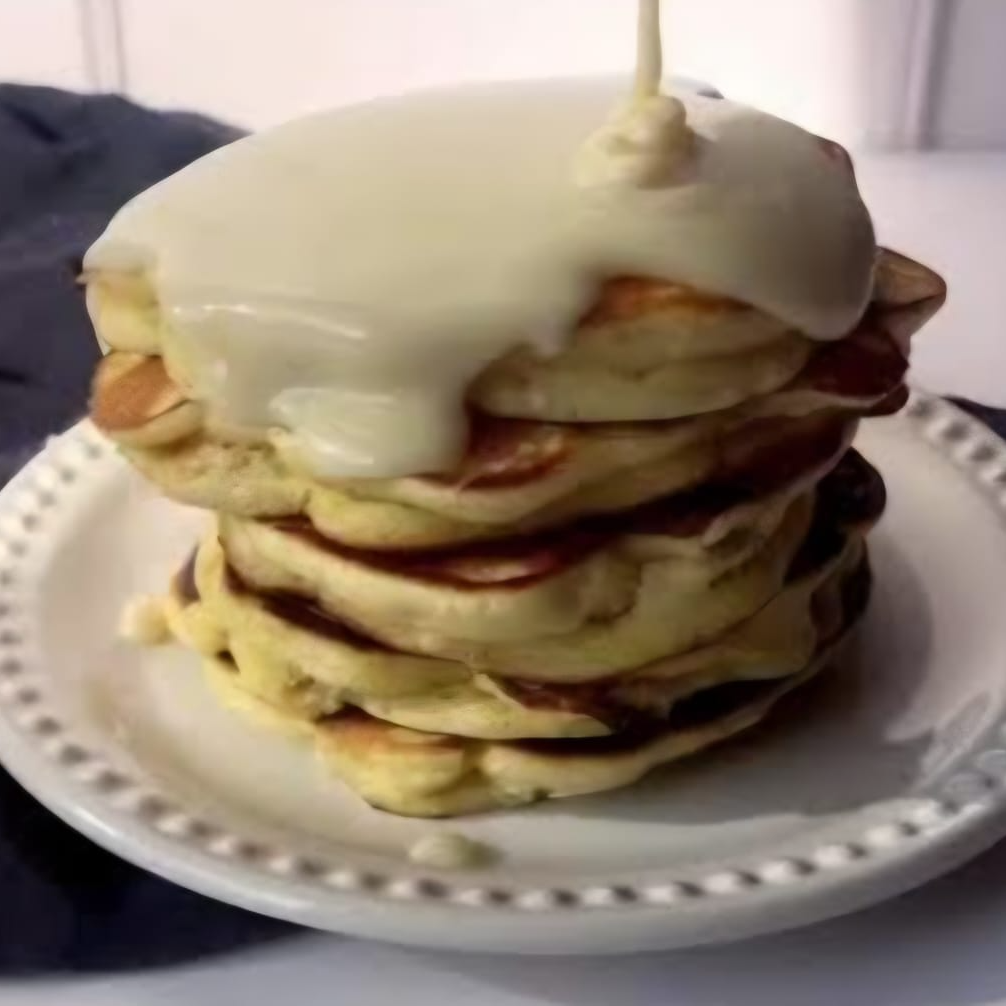 Hot Cakes(3piezas)con lechera.