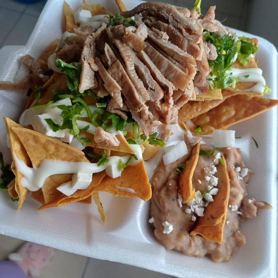 CHILAQUILES AZTECA