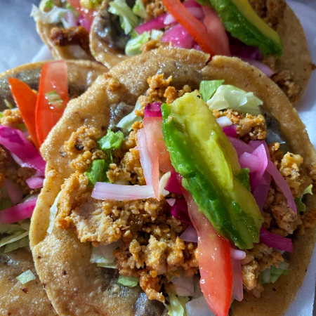 Panucho de Carne Molida