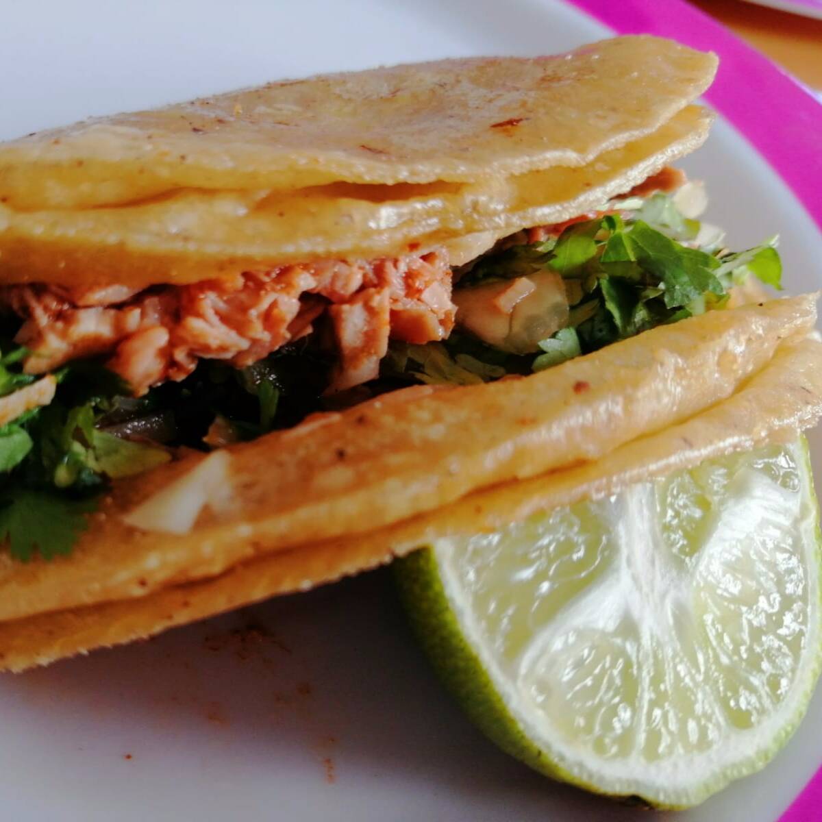 COMBO 1 (1 T.B; 1 T.S, 1 Chile y consome)